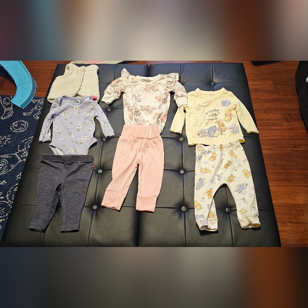 Baby Girl 3 To 6 Month Outfits Euc